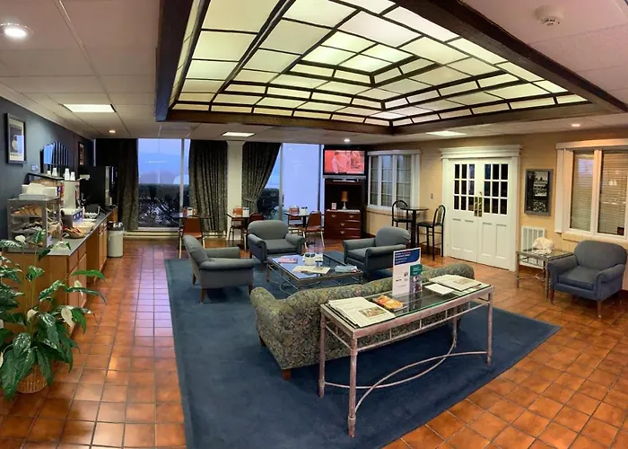 Rodeway Inn And Suites