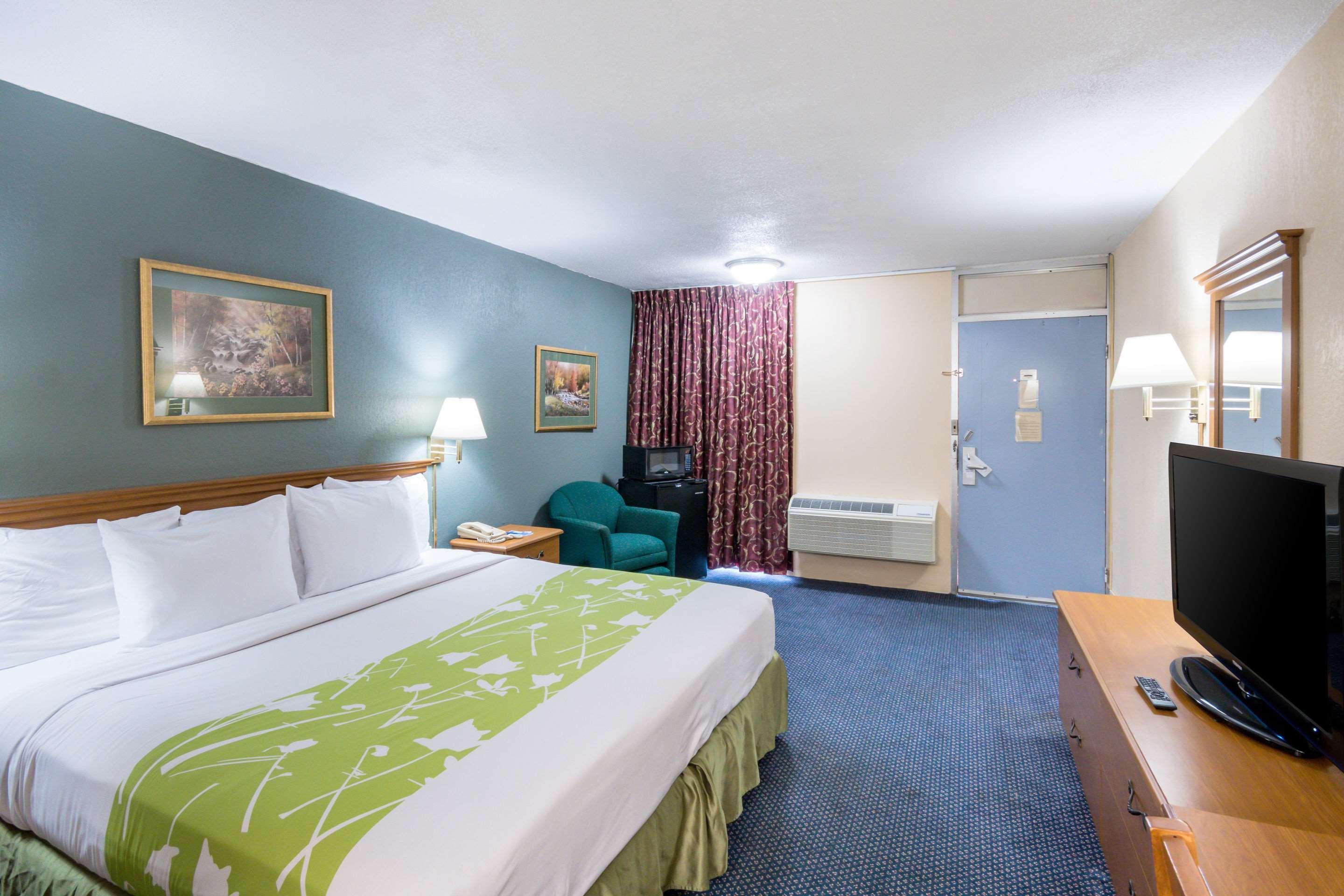 Hotel Rodeway And